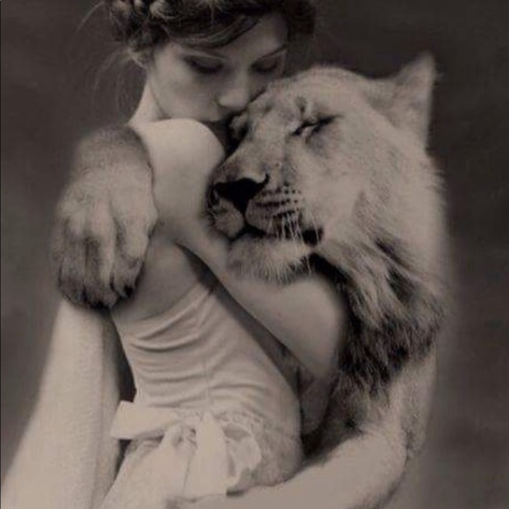 Meet your Posher, Amie